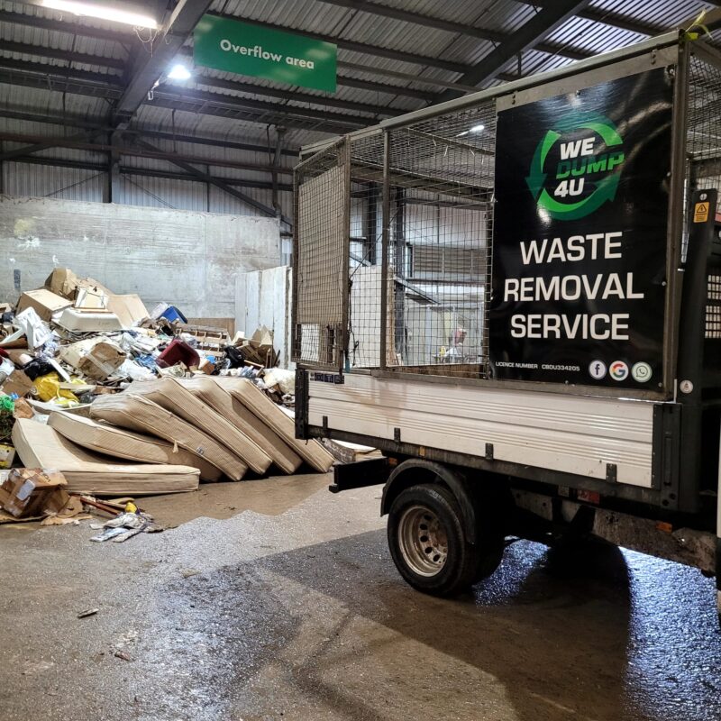 Wedump4u van and waste at recycling centre